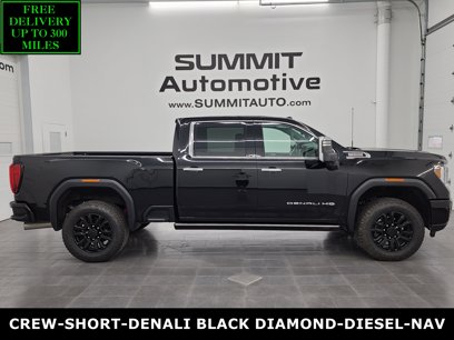 Used 2022 GMC Sierra 3500 Denali w/ Denali Black Diamond Edition