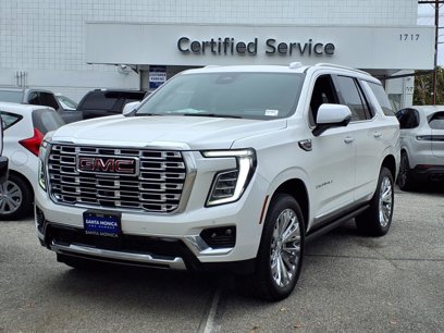 New 2025 GMC Yukon Denali w/ Sun & Power Step Package
