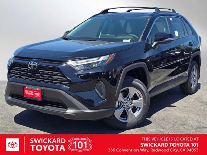 New 2025 Toyota RAV4 XLE