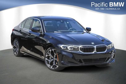 New 2025 BMW 330i Sedan w/ Convenience Package