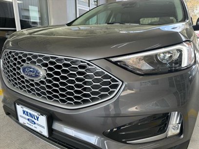 Used 2024 Ford Edge SEL w/ Convenience Package