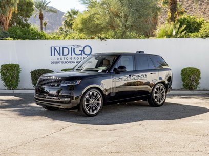 New 2025 Land Rover Range Rover SE