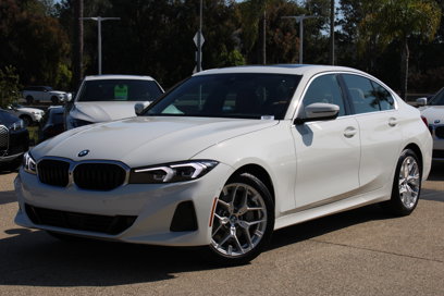 New 2025 BMW 330i Sedan w/ Convenience Package