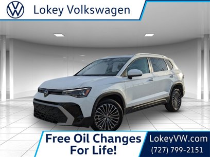 New 2025 Volkswagen Taos SE