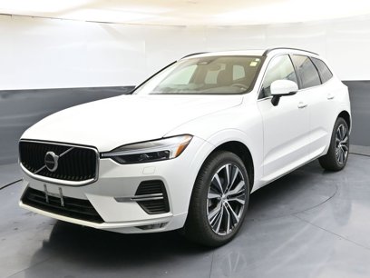 Certified 2022 Volvo XC60 B5 Momentum w/ Climate Package