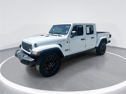 Used 2024 Jeep Gladiator Sport