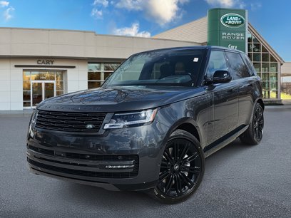 New 2025 Land Rover Range Rover SE