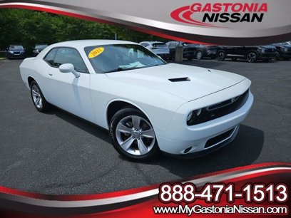 Used 2022 Dodge Challenger SXT