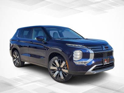 New 2025 Mitsubishi Outlander SE