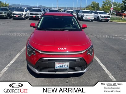 Used 2024 Kia Niro EX