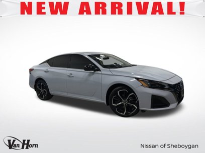 Used 2023 Nissan Altima 2.5 SR w/ SR Premium Package