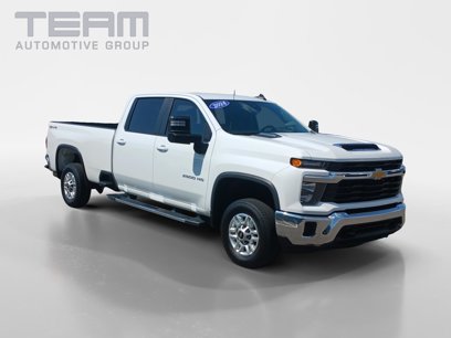 Used 2024 Chevrolet Silverado 2500 LT