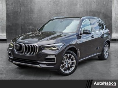 Used 2021 BMW X5 sDrive40i w/ Premium Package 2