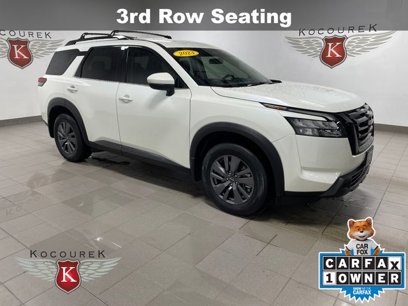 Used 2023 Nissan Pathfinder SV w/ Lighting Package (N92)