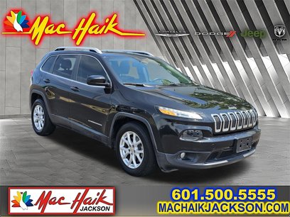 Used 2015 Jeep Cherokee Latitude w/ Comfort/Convenience Group