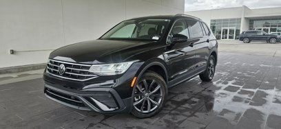 Used 2023 Volkswagen Tiguan SE
