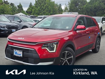 New 2025 Kia Niro LX
