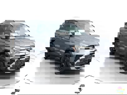 New 2025 Volkswagen Taos SE