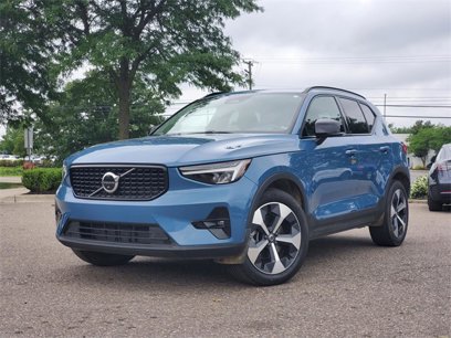 Certified 2023 Volvo XC40 B5 Plus w/ Driver Assist Package