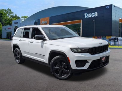 Used 2023 Jeep Grand Cherokee Altitude