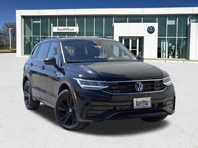 New 2024 Volkswagen Tiguan SE R-Line