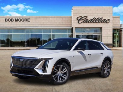 New 2025 Cadillac Lyriq Luxury