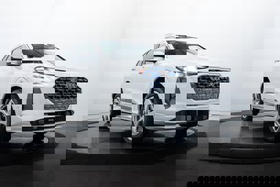 New 2025 Audi Q5 Premium Plus