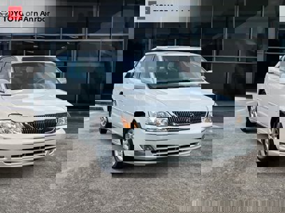 Used 2001 Toyota Avalon XLS