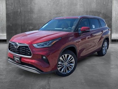 New 2025 Toyota Highlander Platinum