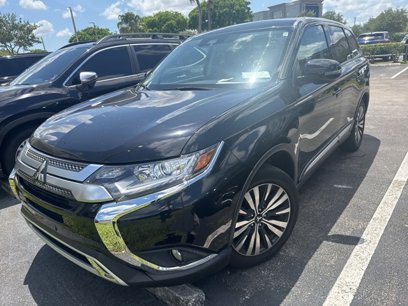Used 2020 Mitsubishi Outlander LE