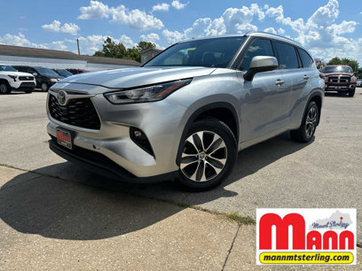 Used 2020 Toyota Highlander XLE