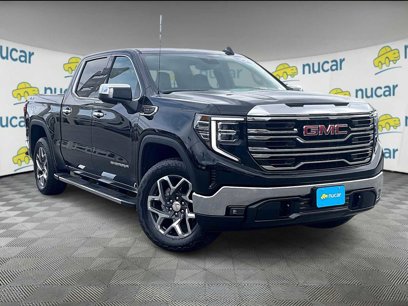 Used 2023 GMC Sierra 1500 SLT w/ SLT Premium Package