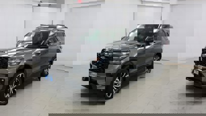 New 2025 Ford Explorer ST-Line
