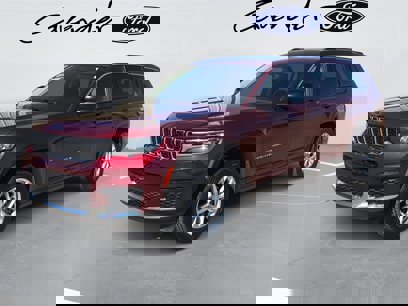 Used 2023 Jeep Grand Cherokee L Laredo