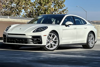 New 2025 Porsche Panamera
