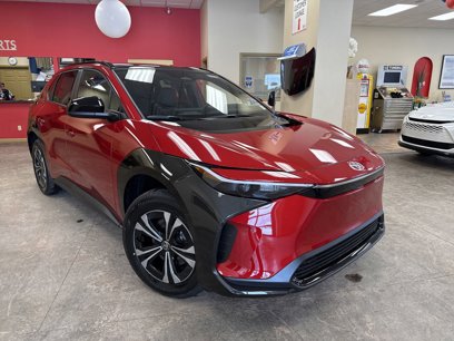 New 2025 Toyota bZ4X AWD w/ Weather Package