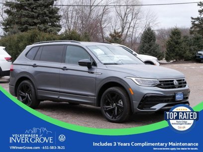 New 2024 Volkswagen Tiguan SE R-Line