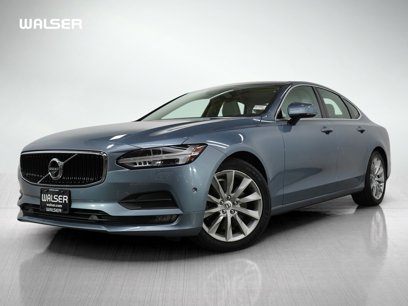 Used 2017 Volvo S90 T6 Momentum w/ Vision Package
