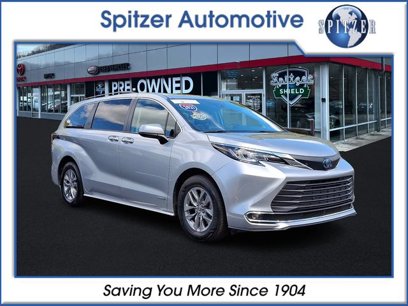 Certified 2021 Toyota Sienna XLE w/ XLE Plus Package