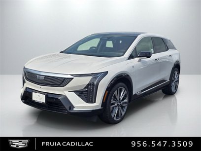 New 2025 Cadillac Optiq Luxury 2