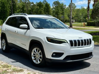 Used 2019 Jeep Cherokee Latitude w/ Popular Appearance Group