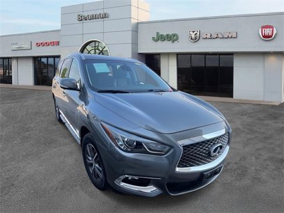 Used 2019 INFINITI QX60 Luxe w/ Essential Package