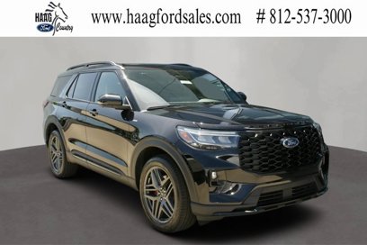 New 2025 Ford Explorer ST-Line w/ Premium Package