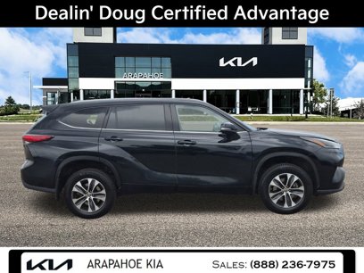 Used 2021 Toyota Highlander XLE