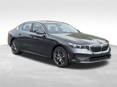 New 2026 BMW 530i xDrive w/ Premium Package