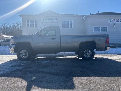 Used 2007 Chevrolet Silverado 2500 W/T w/ Snow Plow Prep Package