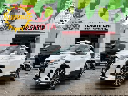 Used 2024 Nissan Kicks SV