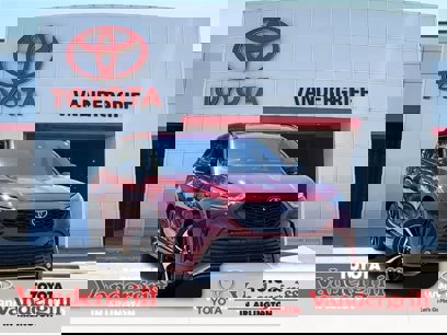 Certified 2022 Toyota Highlander XSE