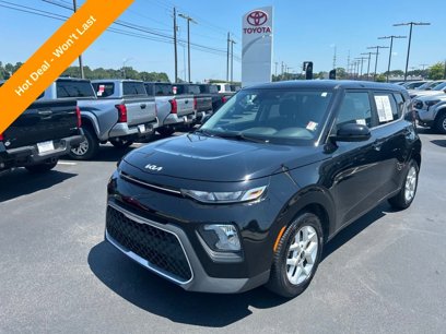 Used 2022 Kia Soul LX w/ Technology Package