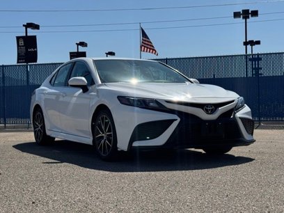 Used 2023 Toyota Camry SE